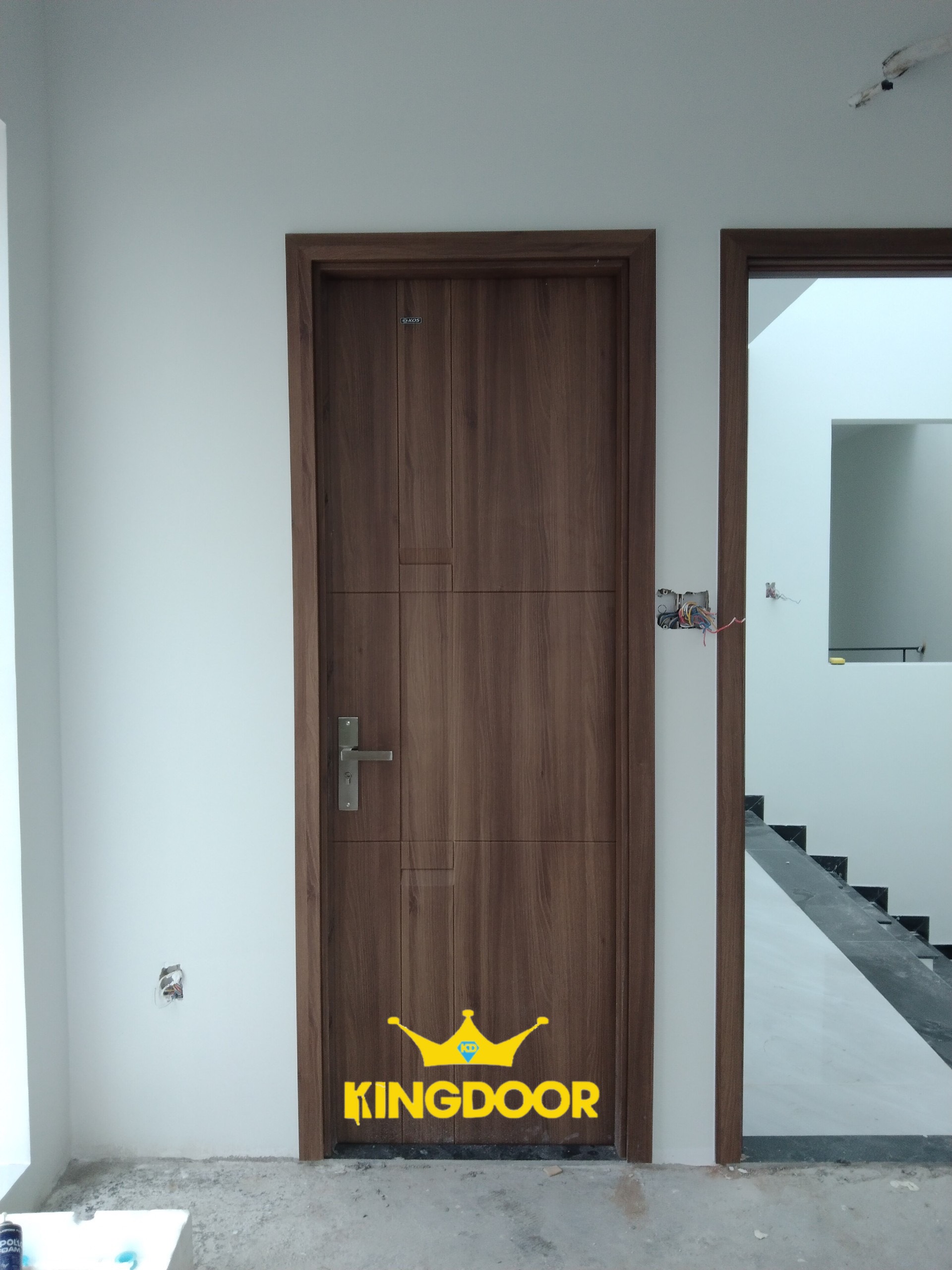 Cửa Nhựa ABS Tại Quận 2 Thương Hiệu KOS Chính Hãng